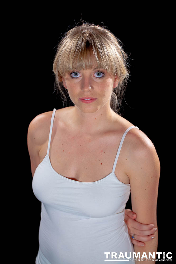 I met T'Lane through a session I shot for a friend of hers on Manhattan Beach. She was absolutely gorgeous and I was thrilled that she agreed to shoot with me.